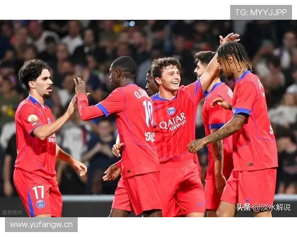 巴黎圣日耳曼年轻化阵容加剧表现波动,稳定性面临考验 巴黎圣日耳曼年轻化阵容加剧表现波动,稳定性面临考验